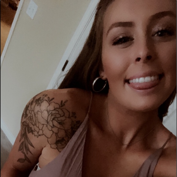 Meet your Posher, Autumn - Picture 1 of 1